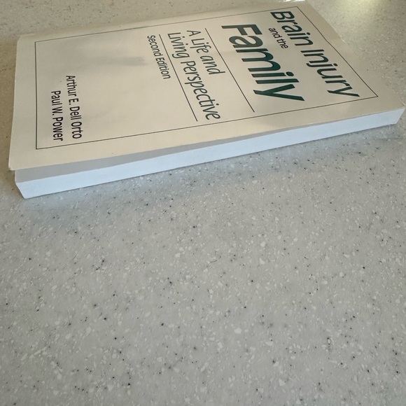 Brain Injury & the Family: A Life & Living Perspective 2nd Ed. Book Orto & Power - Picture 3 of 11